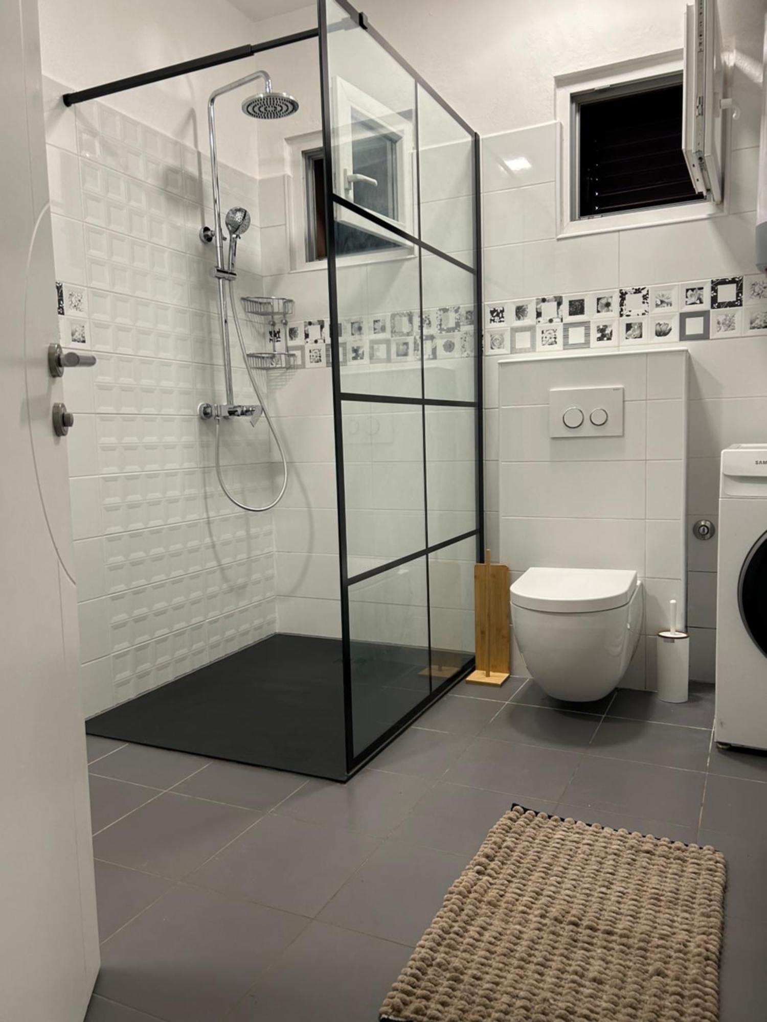 Apartman L&A Apartment Биоград на Мору Екстериор снимка