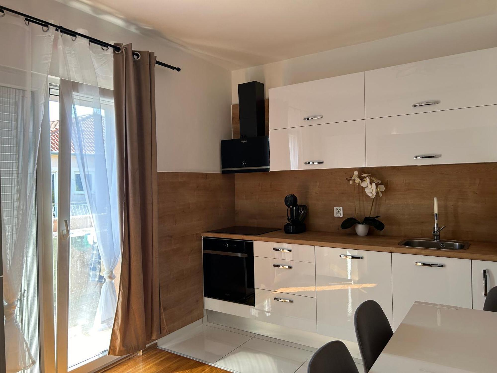 Apartman L&A Apartment Биоград на Мору Екстериор снимка