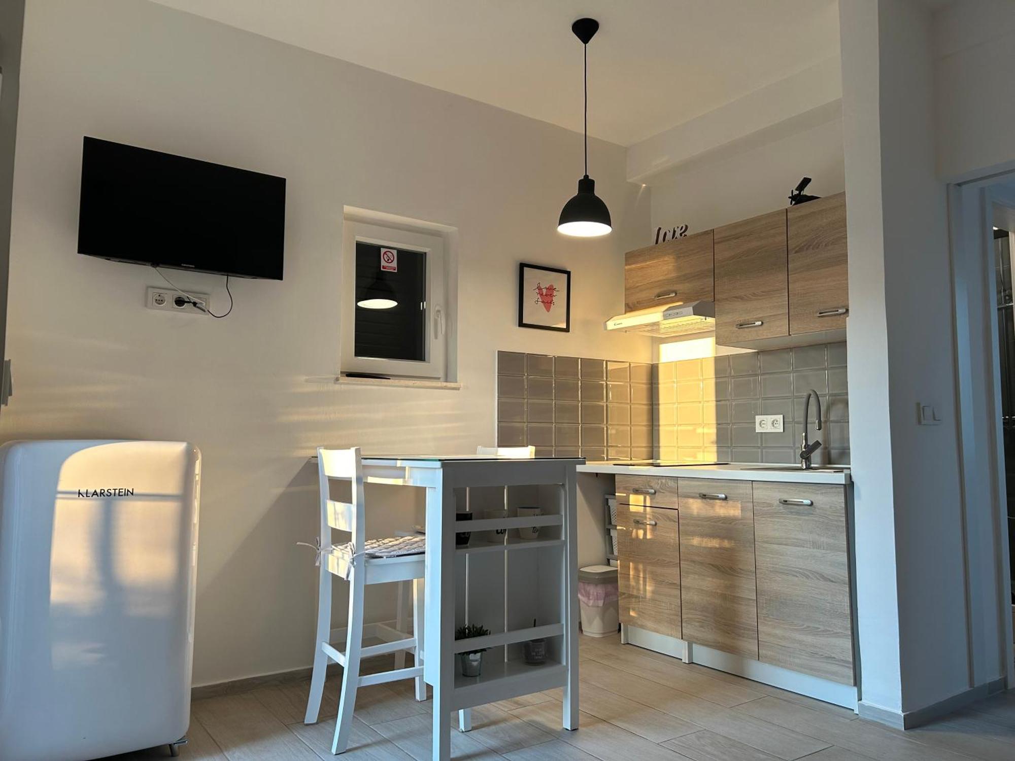 Apartman L&A Apartment Биоград на Мору Екстериор снимка